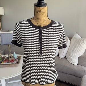 AMERICAN EAGLE OUTFITTERS Black and White Striped Women's Top